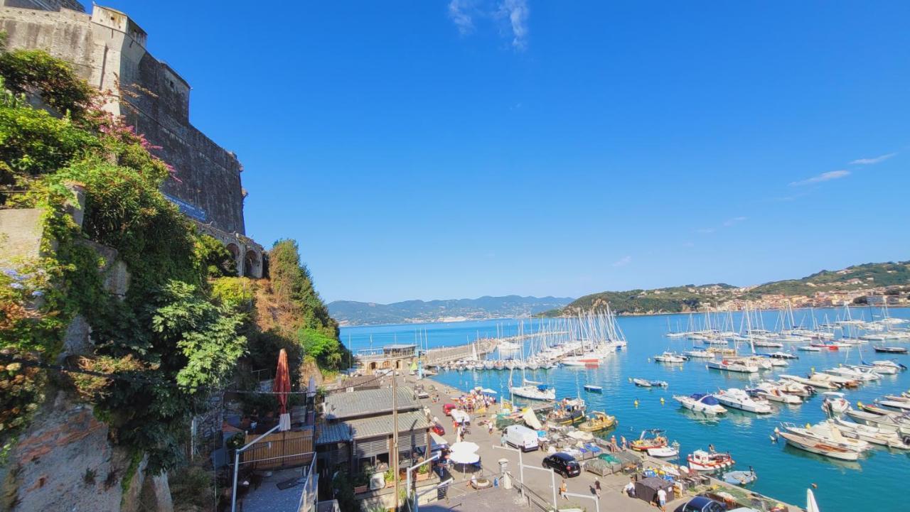 L'Arpara Casa Al Molo Dal Mare Al Castello Lerici Exteriör bild